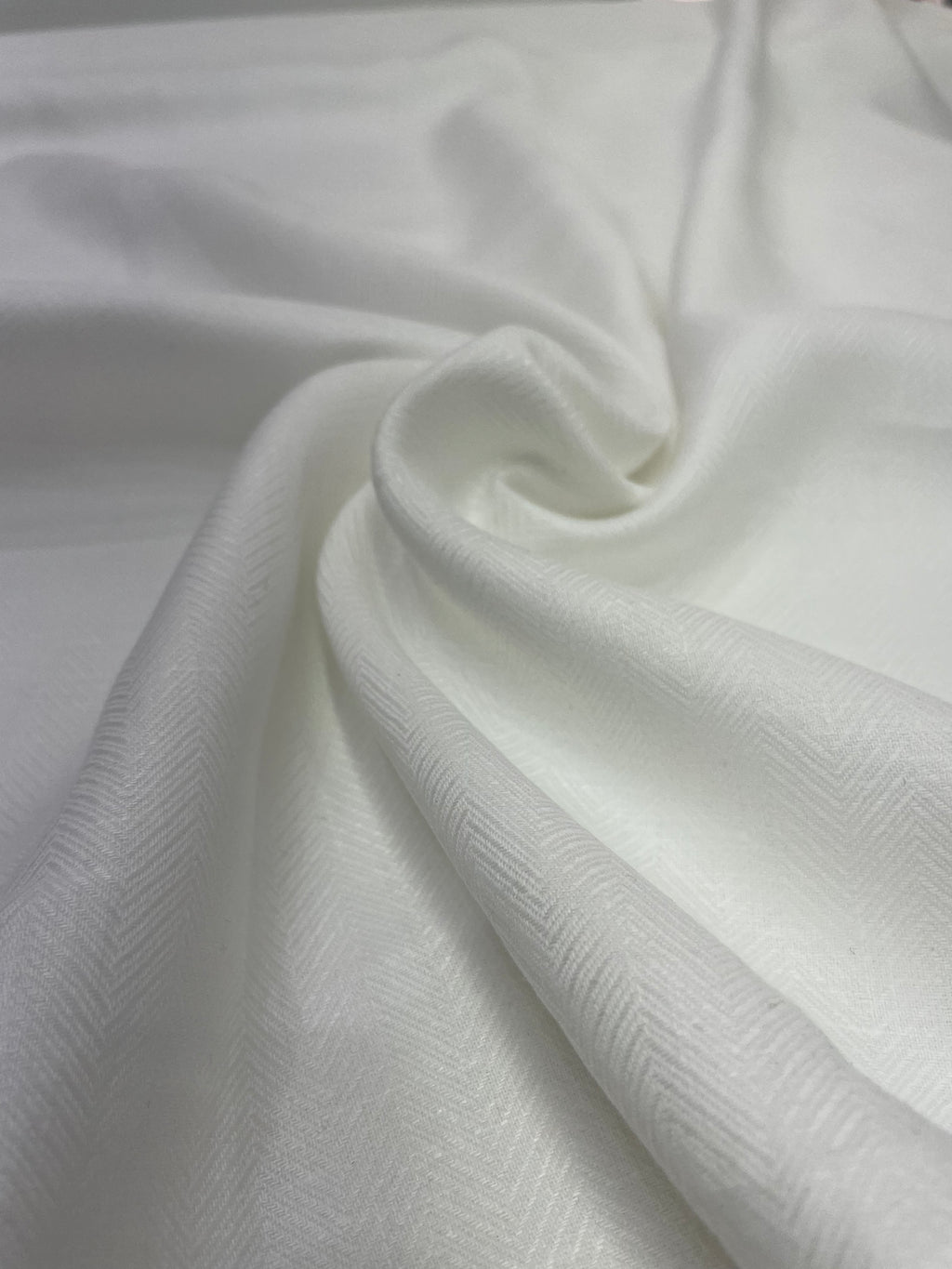 The Herringbone Essential White Shirt