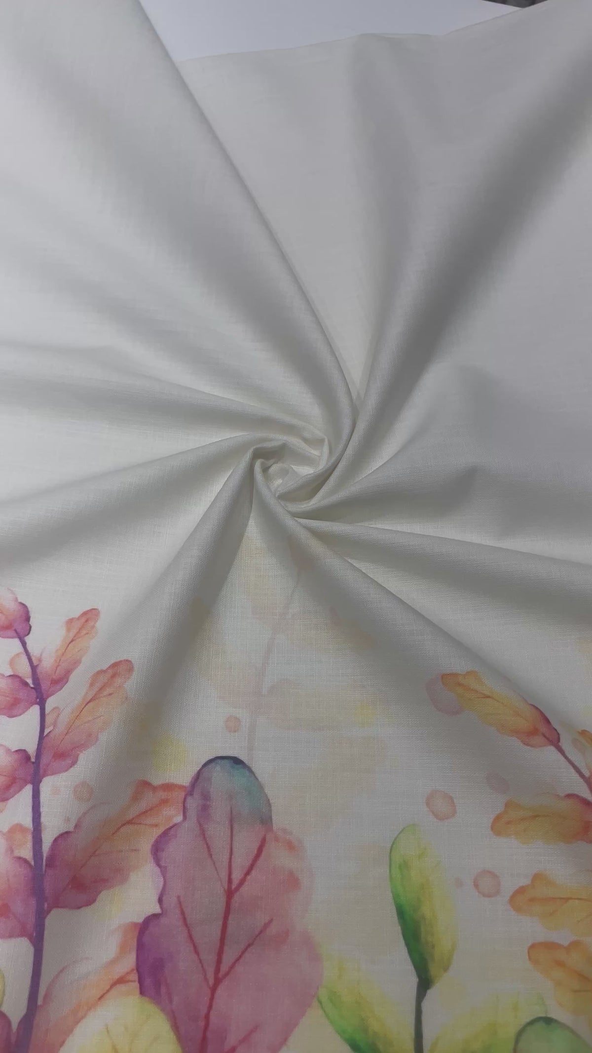 Vibrant Leaf Print Ivory Kurta